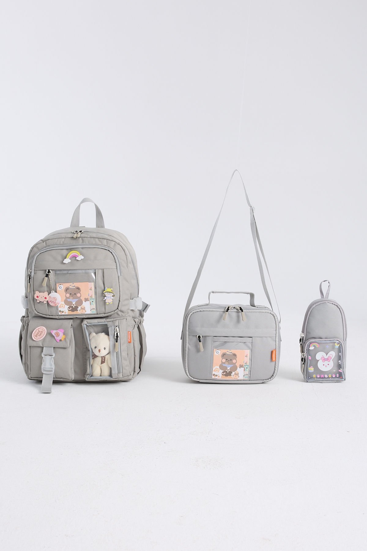 Roxbros Kawaii Kore Tarzı Aksesuarlı 3'lü Set Çocuk İlkokul Çantası Kalemlikli Beslenme Çantalı Sırt Çantası (GRI)